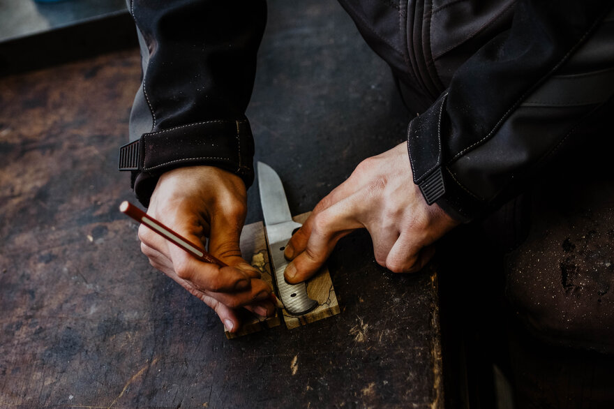 Feststehendes Messer 