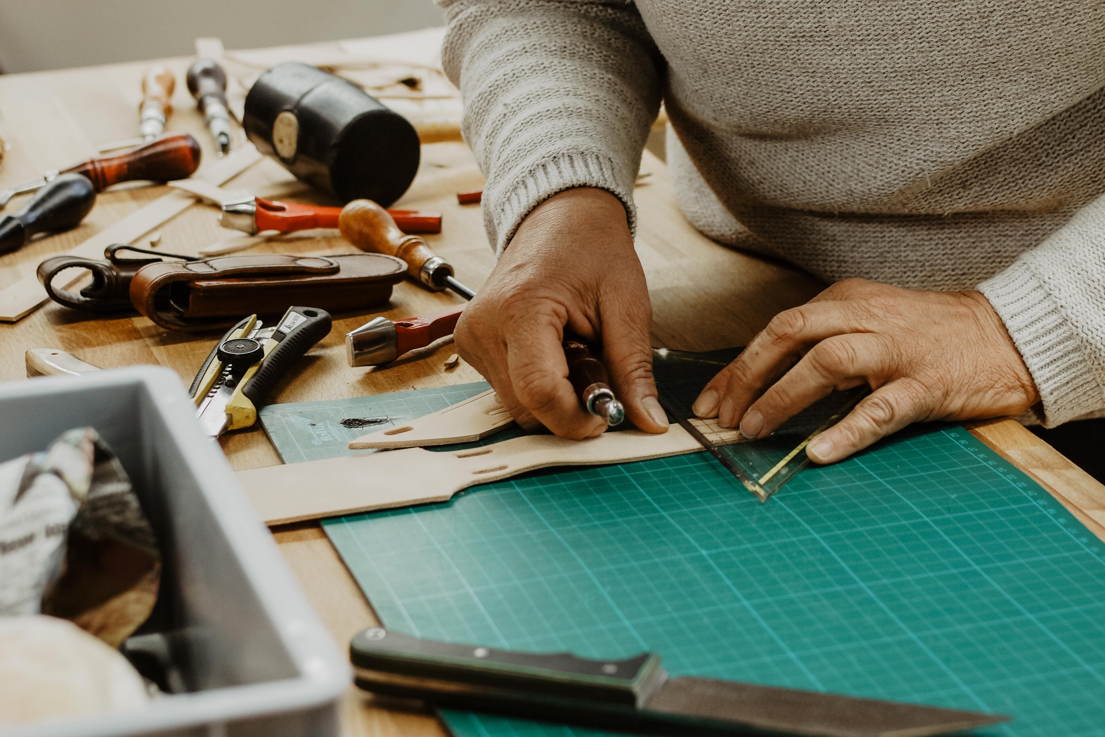 Punzierter Ledergürtel - 2 tägig